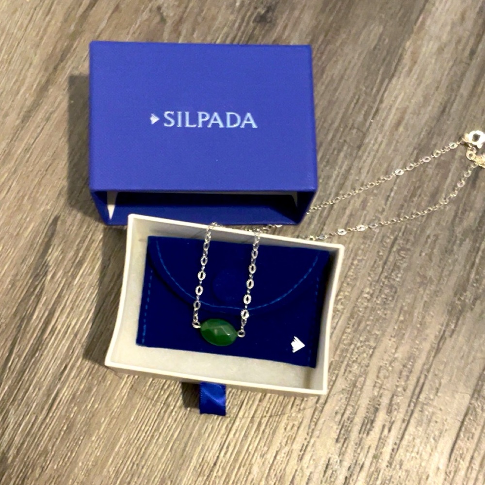 Green Gemstone Necklace